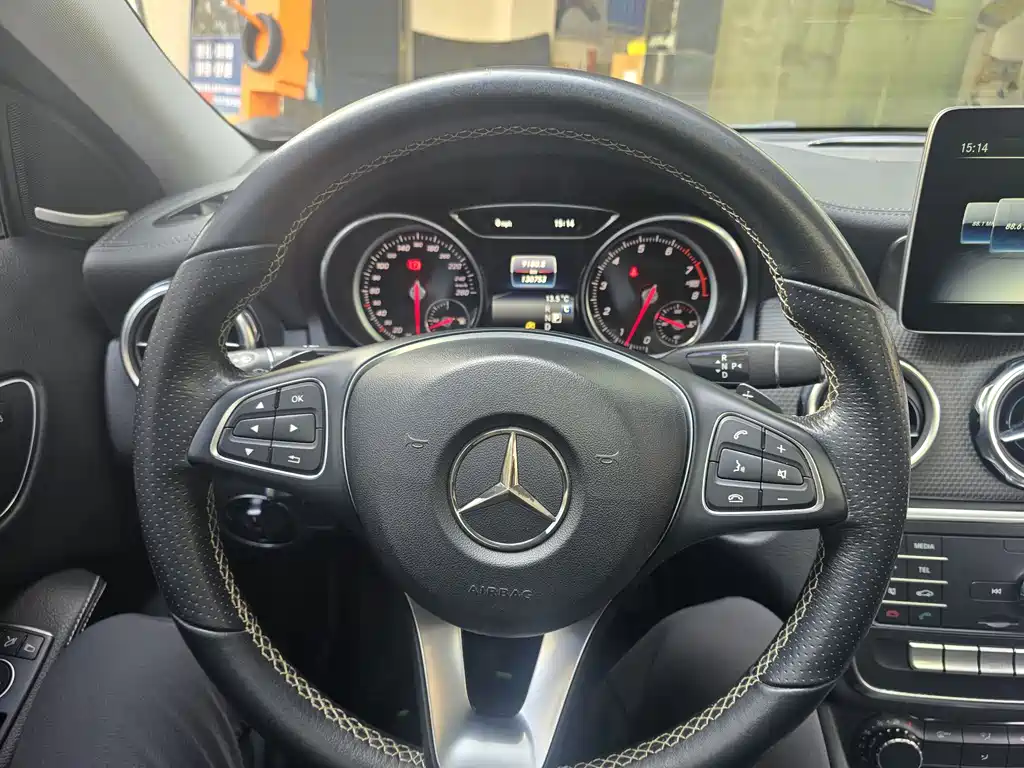Mercedes-Benz GLA 2018 — фото 6