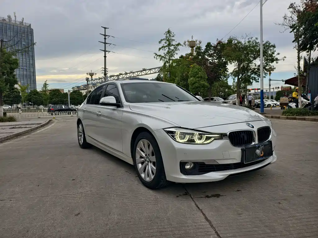 BMW 3 Series 2017