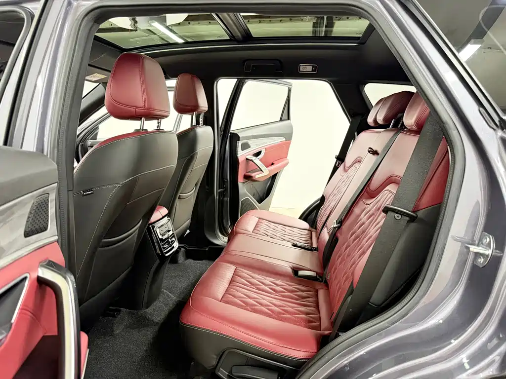 Jetour X70 PLUS 2022 — фото 10