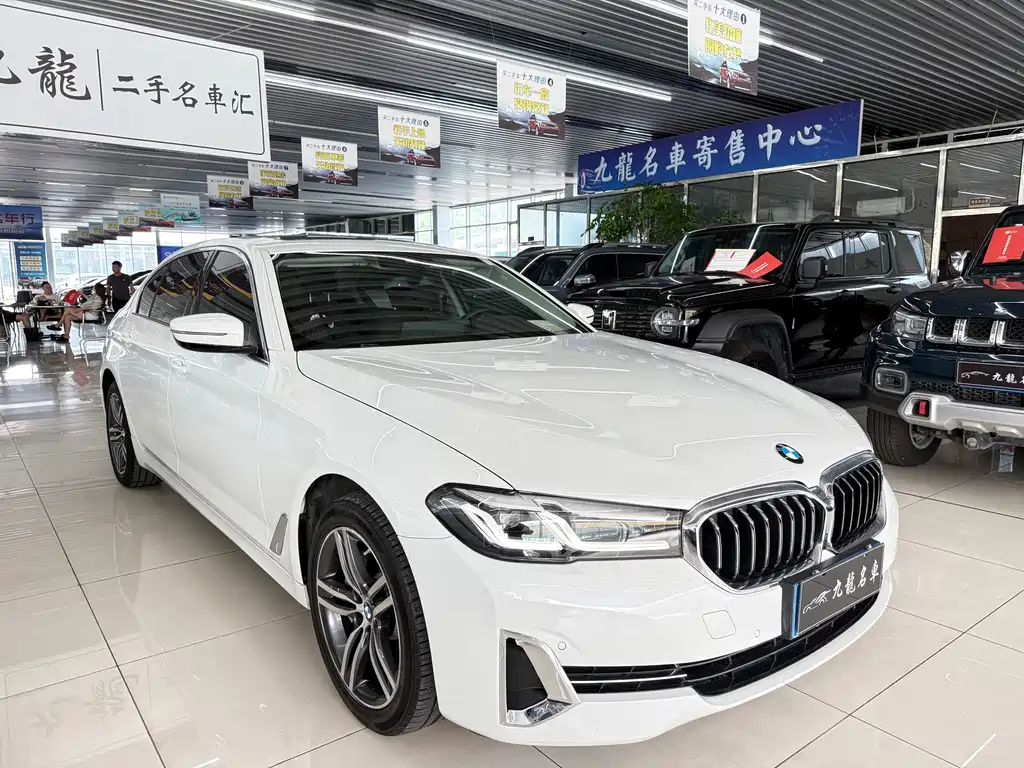 BMW 5 Series 2022