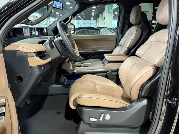 Lincoln Navigator 2025