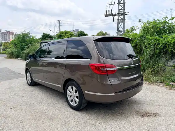 Buick GL8 2015