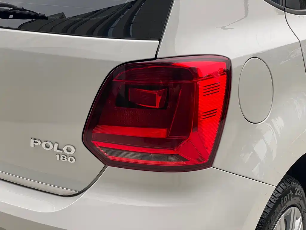 Volkswagen Polo 2019 — фото 11