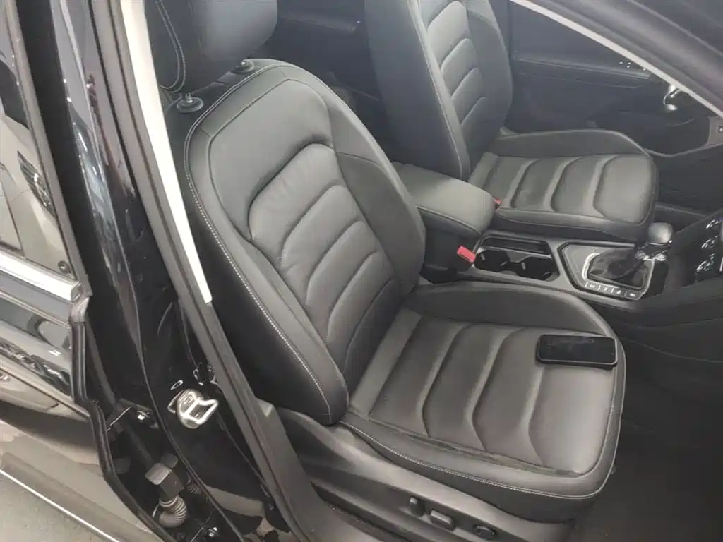 Volkswagen Tiguan L 2019 — фото 25