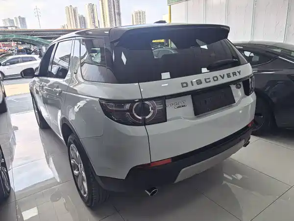 Land Rover Discovery Sport 2016