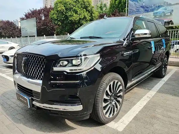Lincoln Navigator 2026
