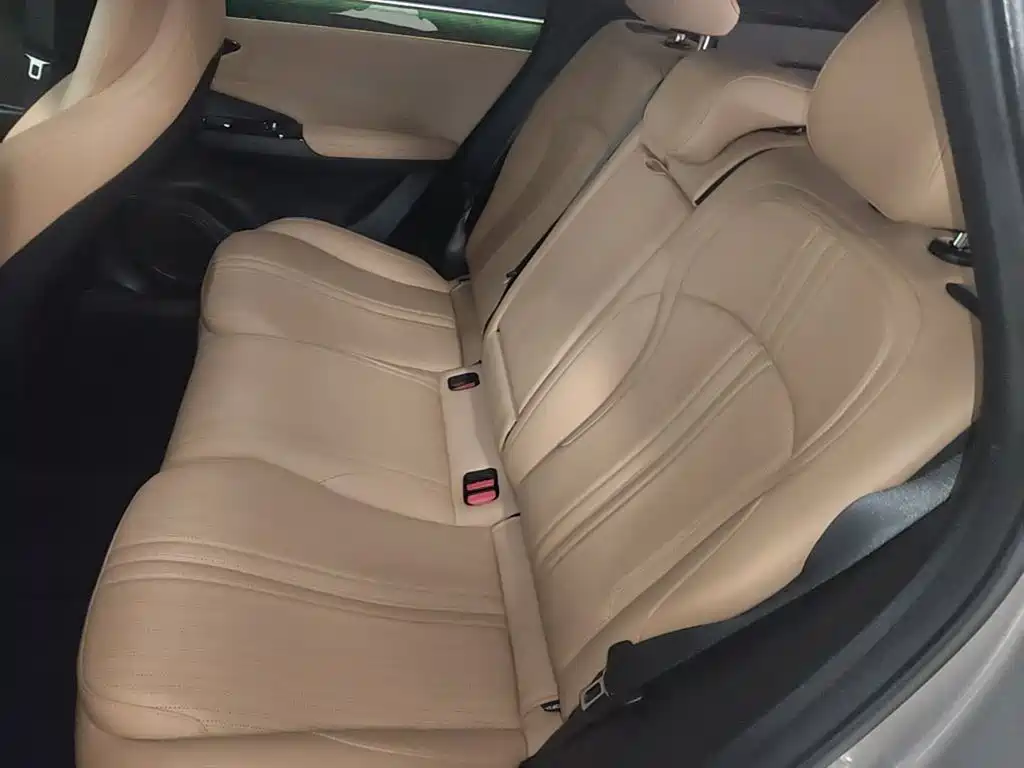Geely Galaxy L7 2024 — фото 17