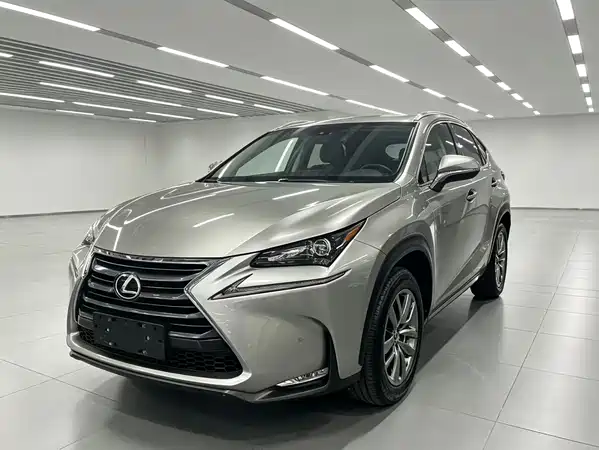 Lexus NX 2015