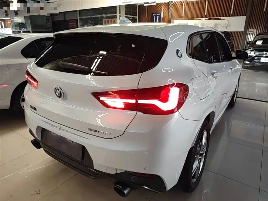 BMW X2 2022 — фото 7