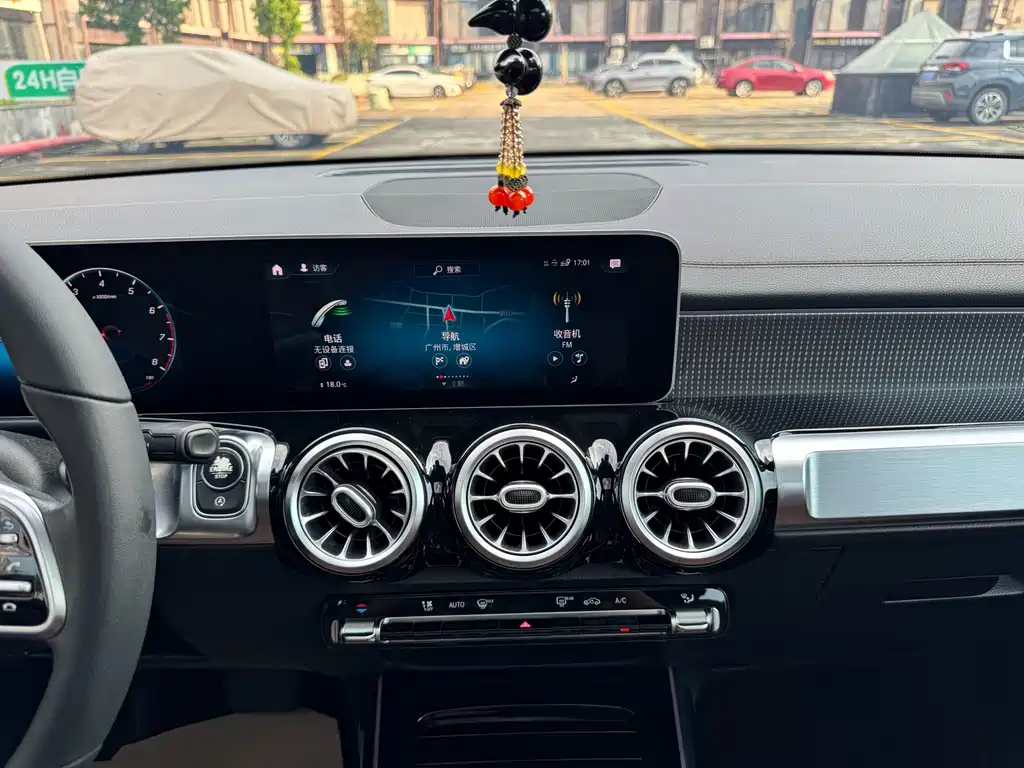 Mercedes-Benz GLB 2020 — фото 15