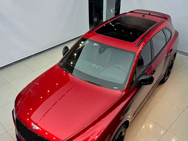 Bentley Bentayga 2022
