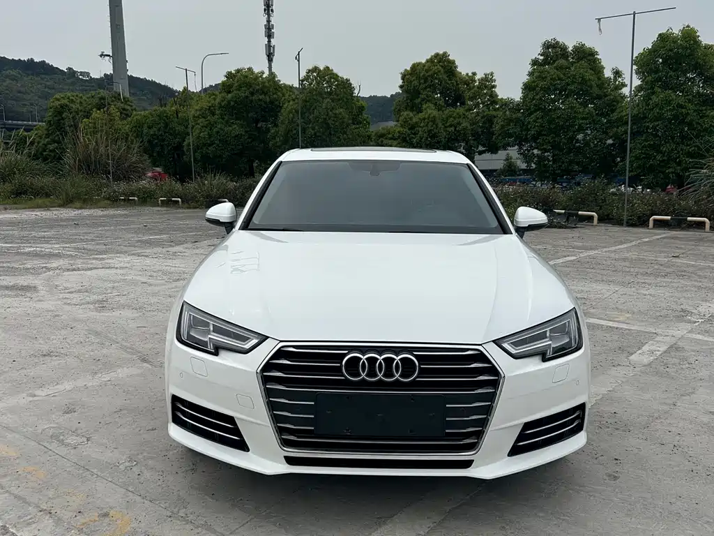 Audi A4L 2017 — фото 2