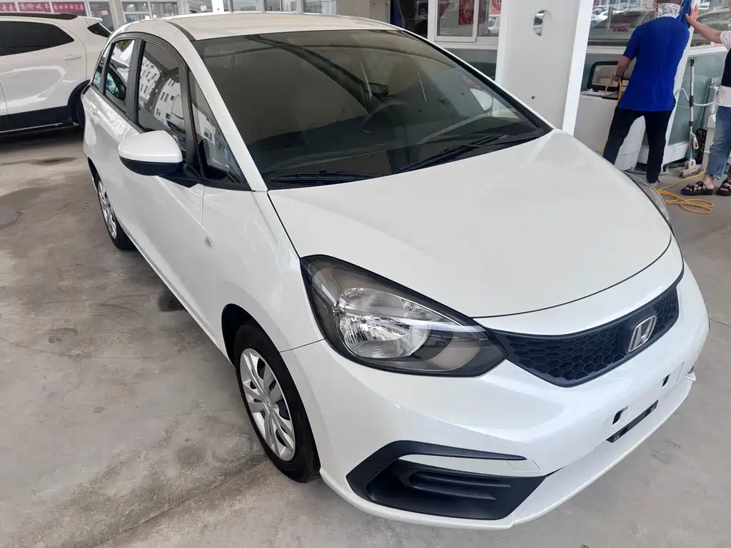 Honda Fit 2023 — фото 3