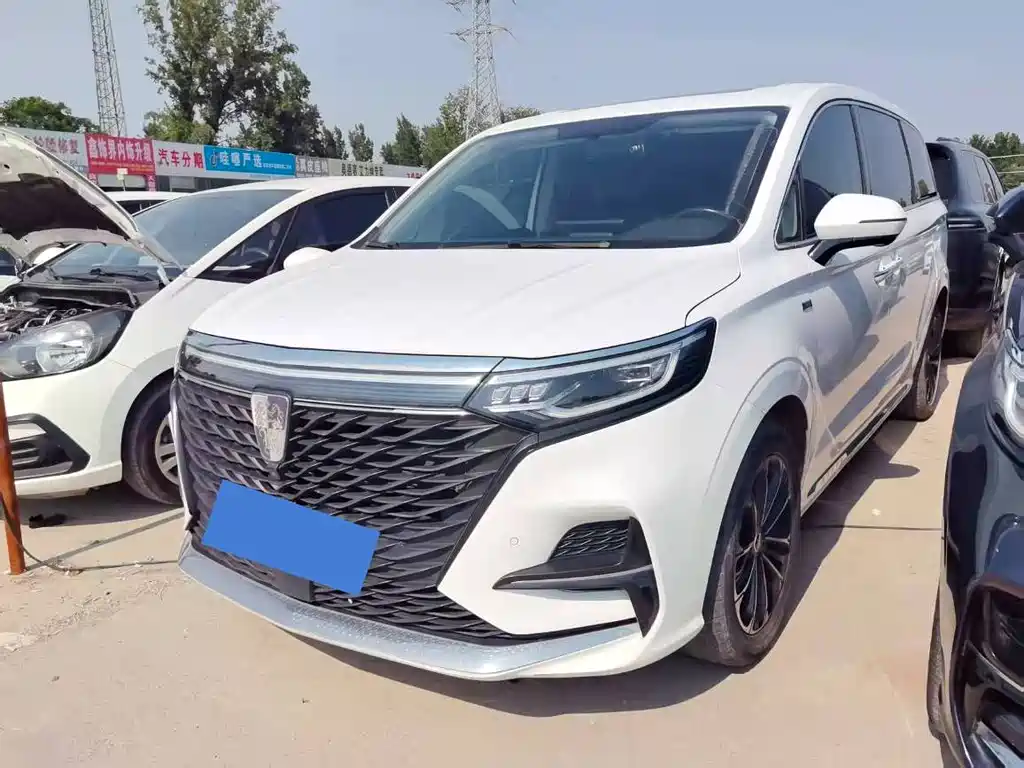 Roewe iMAX8 2021