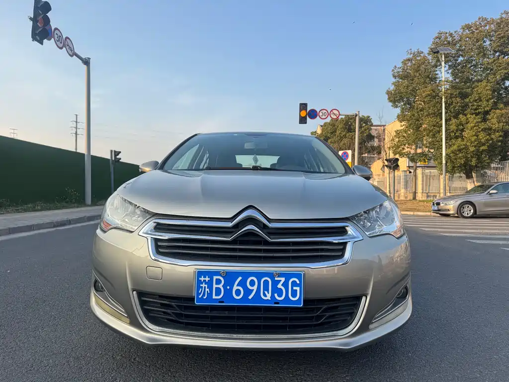 Citroën C4L 2014 — фото 2