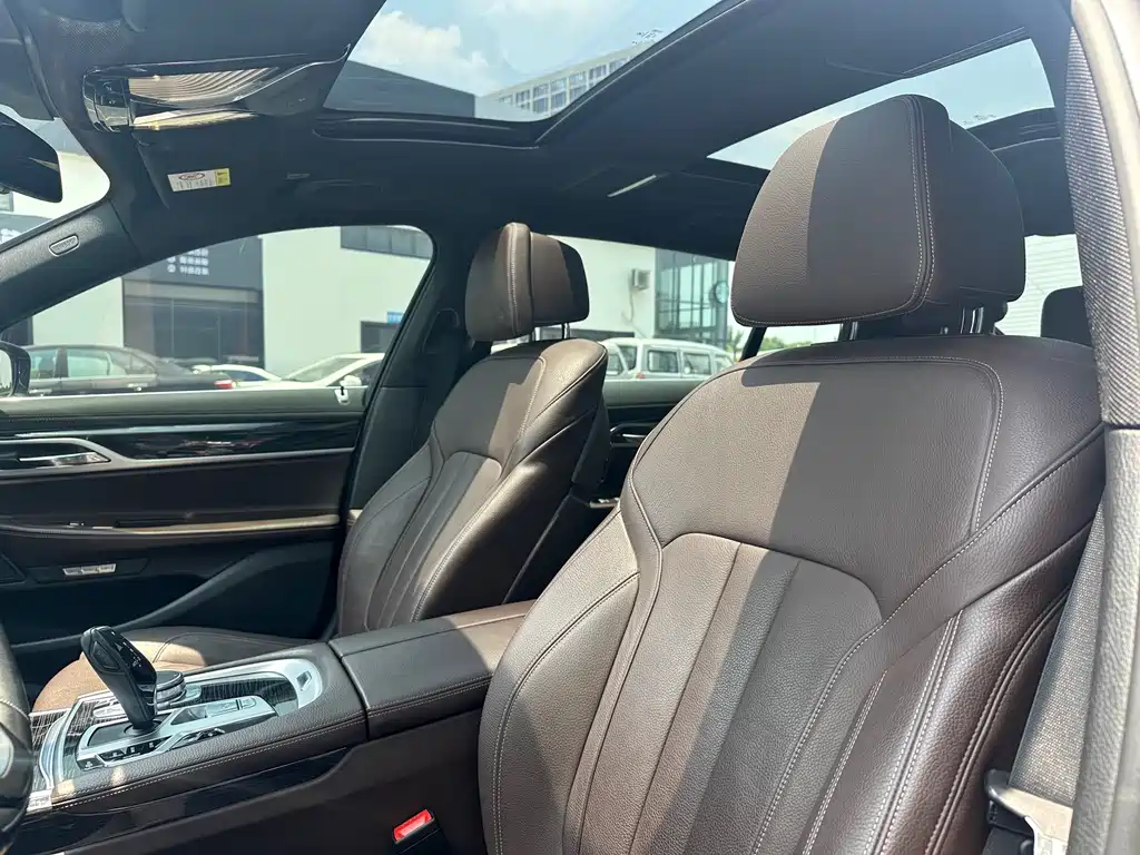 BMW 7 Series 2018