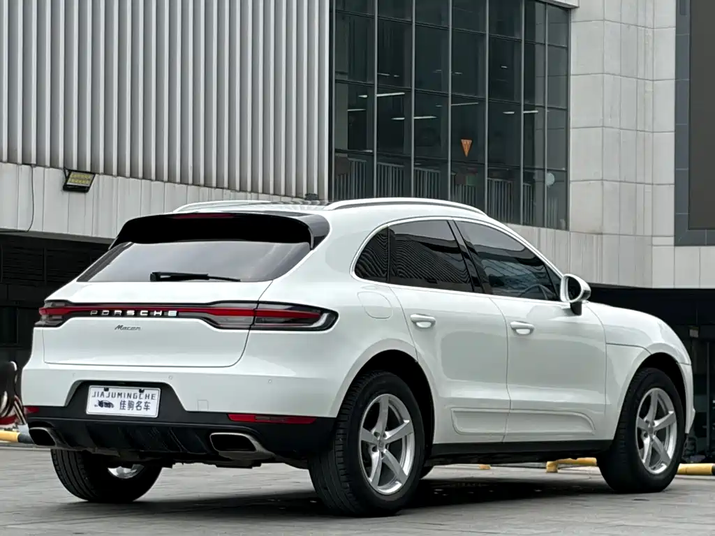 Porsche Macan 2019 — фото 6