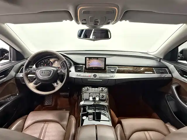 Audi A8 2016 — фото 2