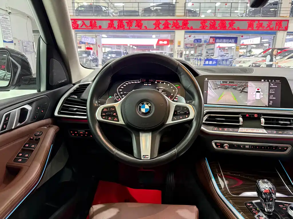 BMW X5 2018 — фото 10