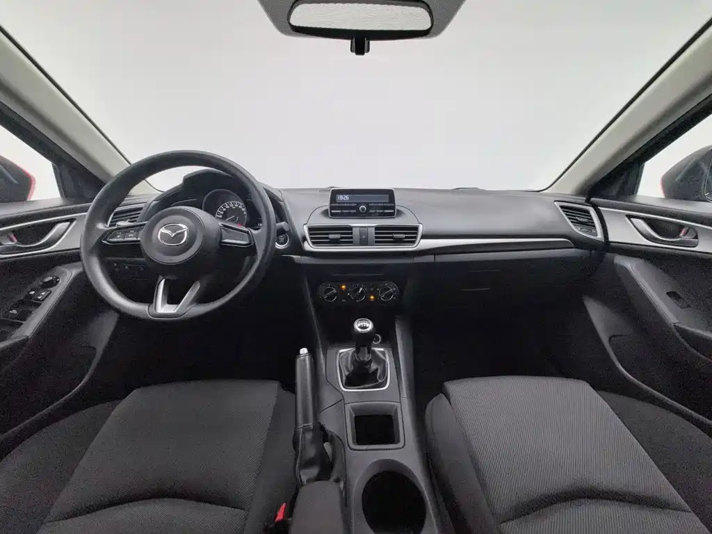 Mazda 3 Axela 2018