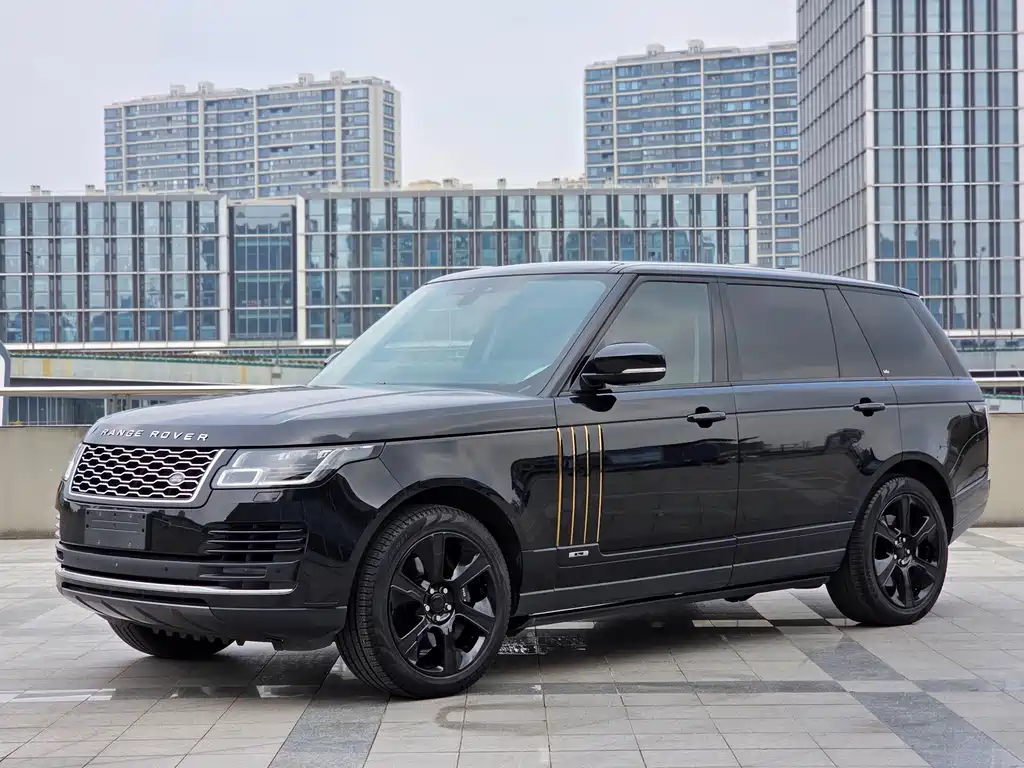 Land Rover Range Rover 2019 — фото 1