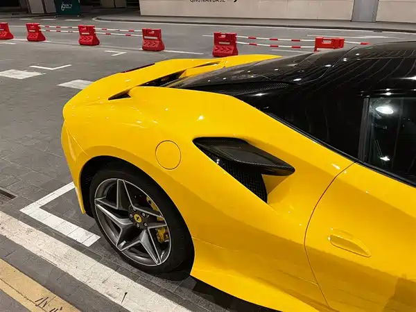 Ferrari F8 2023