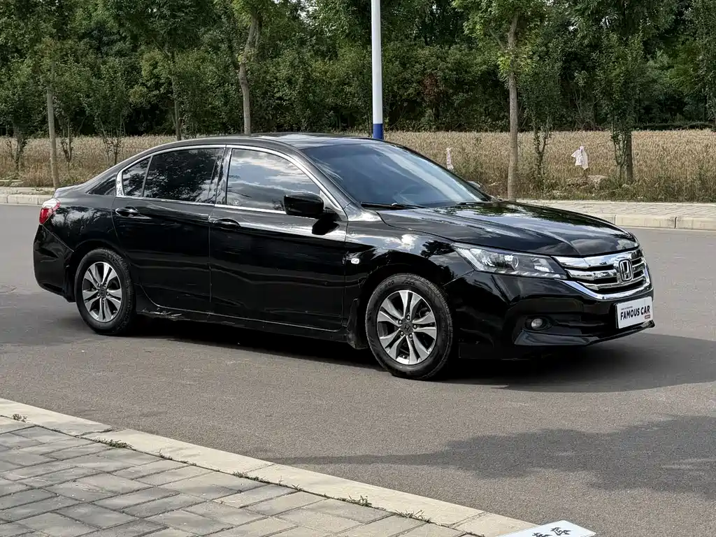 Honda Accord 2016 — фото 3