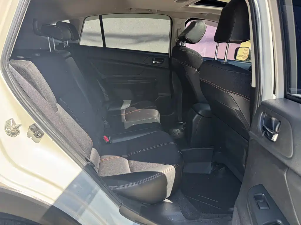 Subaru XV 2014 — фото 21