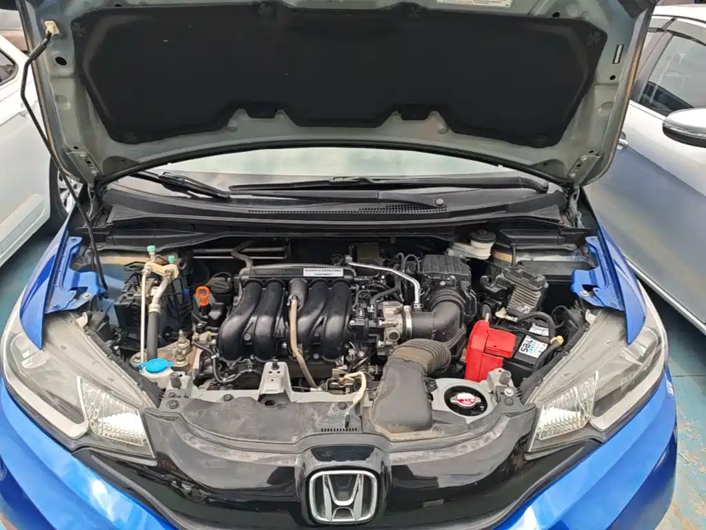 Honda Fit 2017 — фото 20