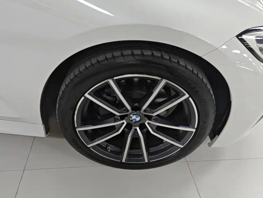 BMW 3 Series 2022