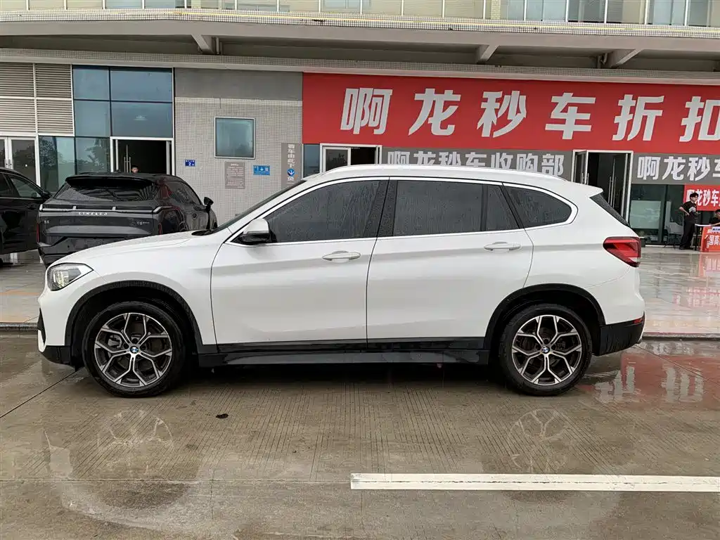 BMW X1 2022