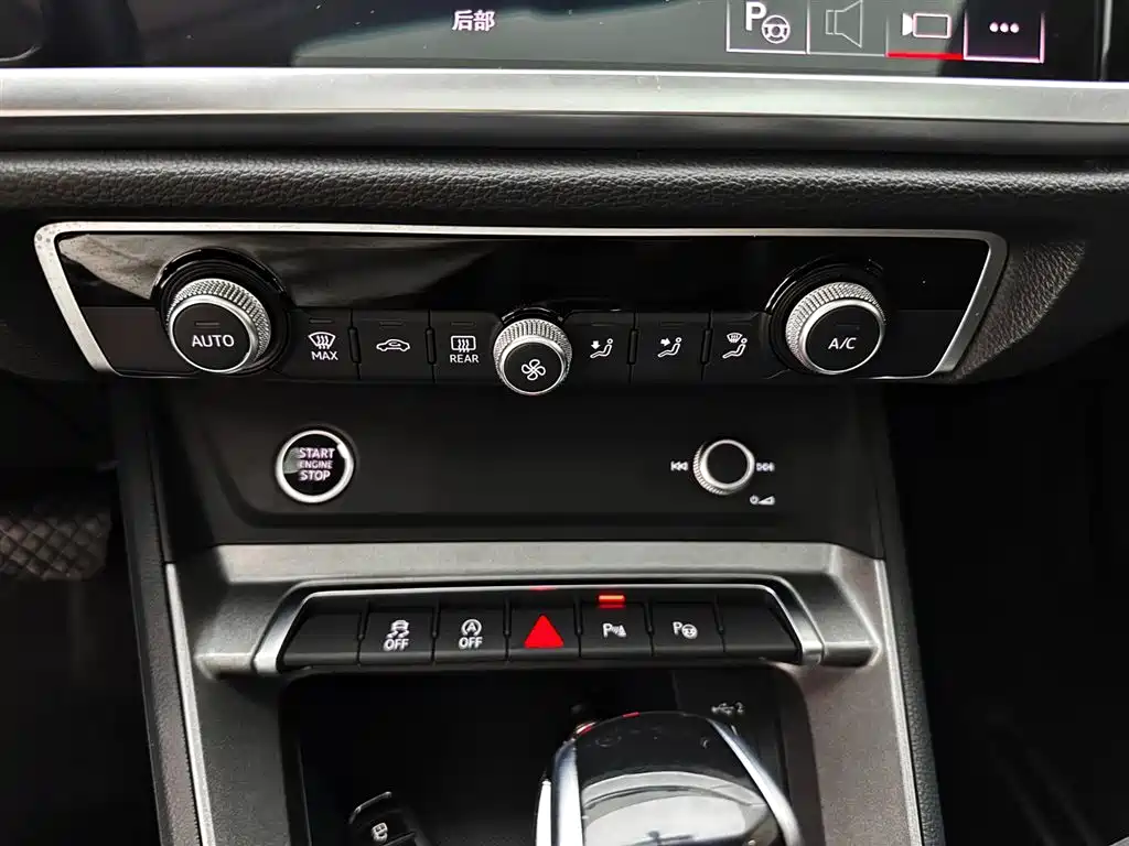Audi Q3 2022 — фото 15