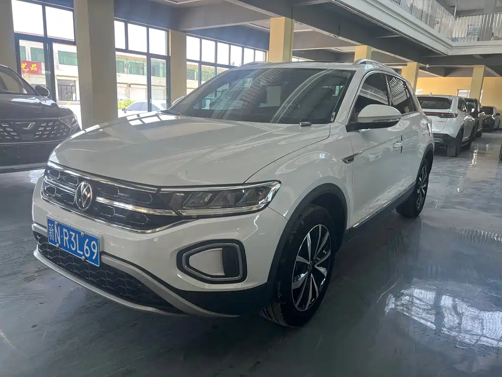 Volkswagen T-Roc 2023