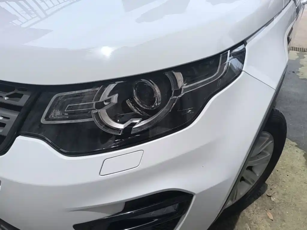Land Rover Discovery Sport 2017 — фото 24