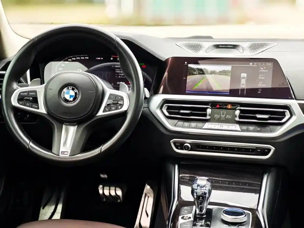 BMW 3 Series 2021 — фото 12