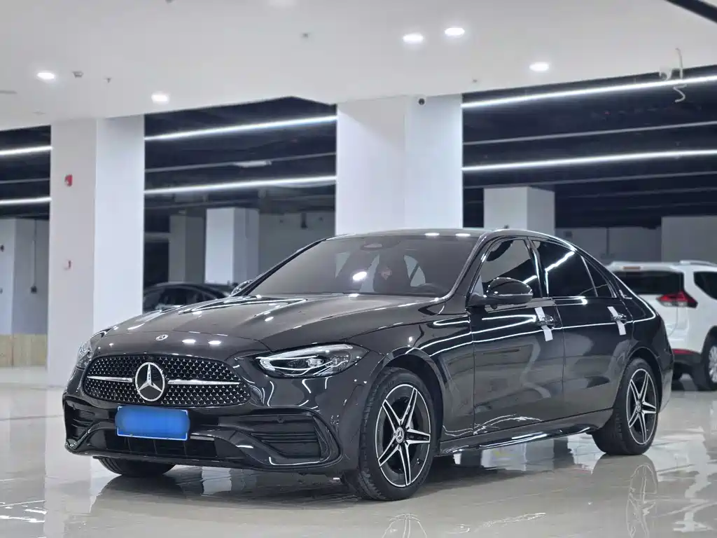 Mercedes-Benz C-Class 2023 — фото 1