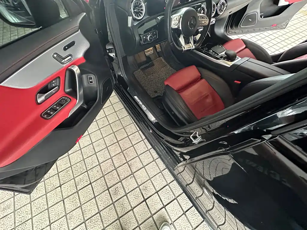 Mercedes-Benz A-Class AMG 2021 — фото 10