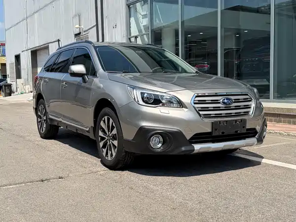 Subaru Outback 2016