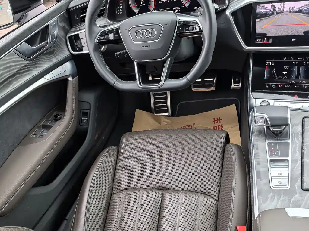 Audi A7L 2025 — фото 16