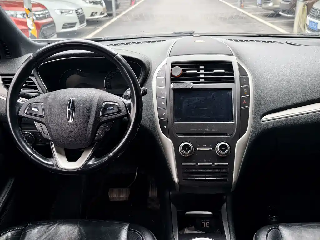 Lincoln MKC 2019