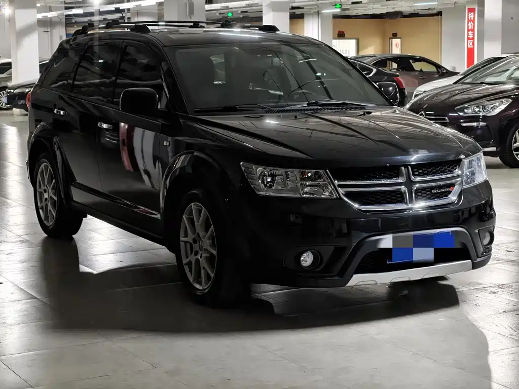 Dodge Journey 2014 — фото 3