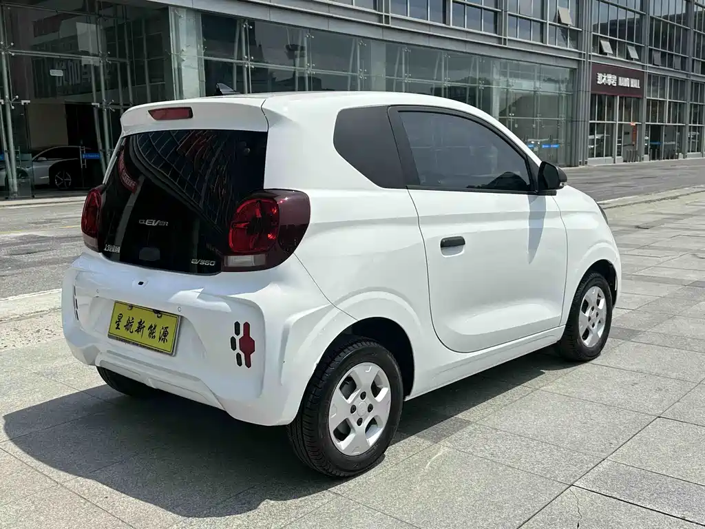 Roewe Clever 2021
