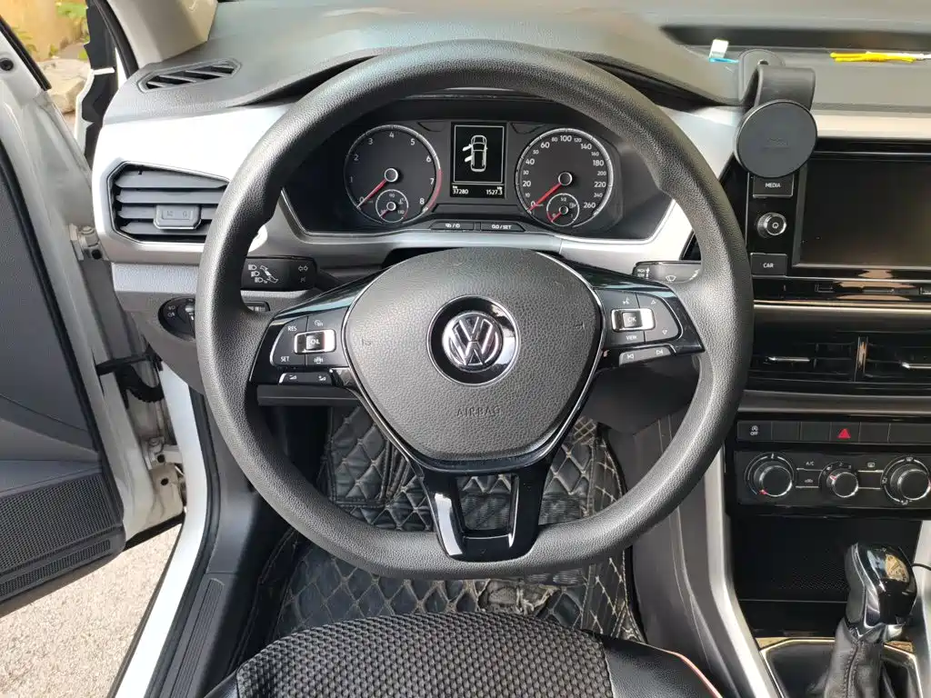 Volkswagen T-Cross 2020
