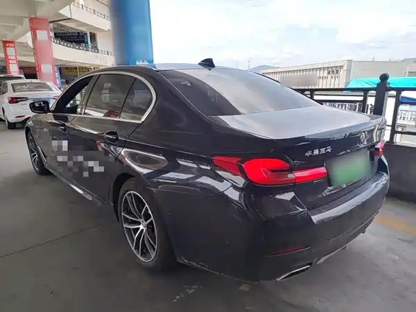 BMW 5 Series New Energy 2022
