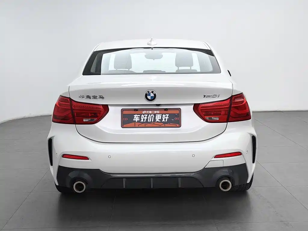 BMW 1 Series 2022
