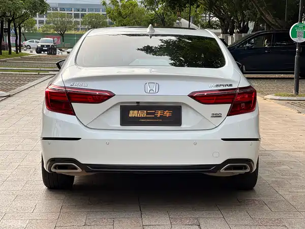 Honda Inspire 2022