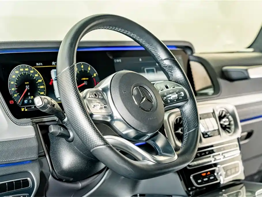 Mercedes-Benz G-Class 2022 — фото 11