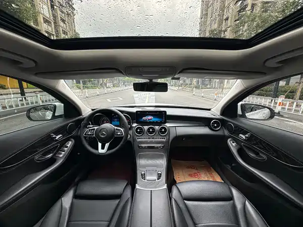 Mercedes-Benz C-Class 2019