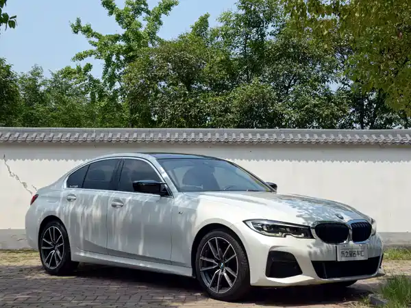 BMW 3 Series 2020