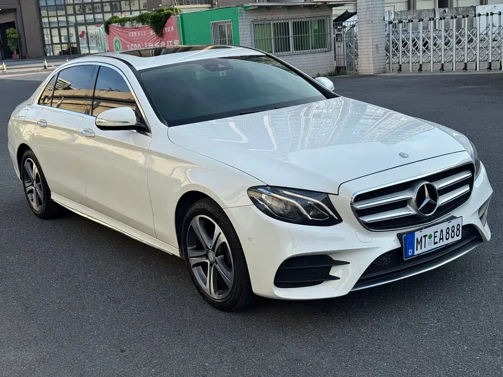 Mercedes-Benz E-Class 2017 — фото 3